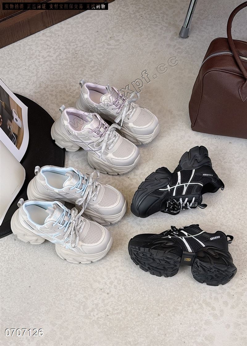 时尚休闲鞋老爹鞋