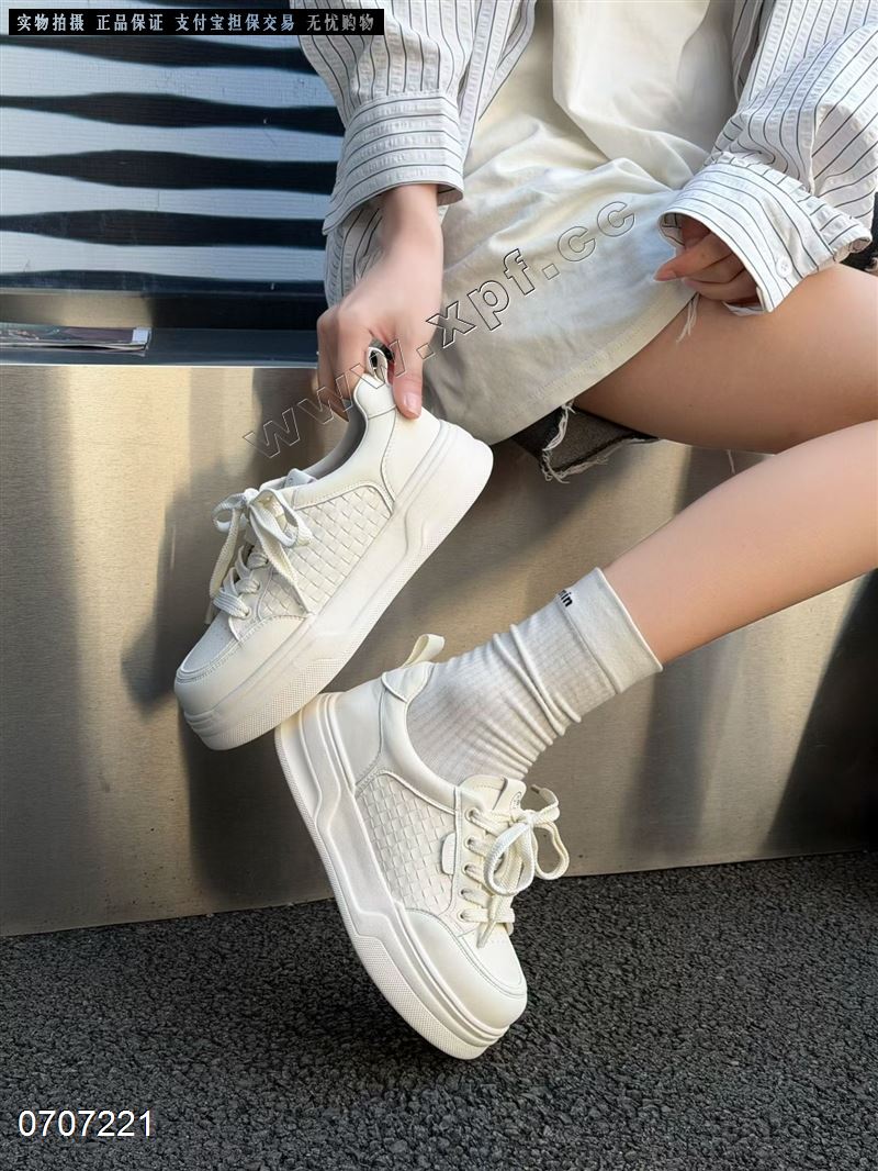 时尚休闲鞋251676