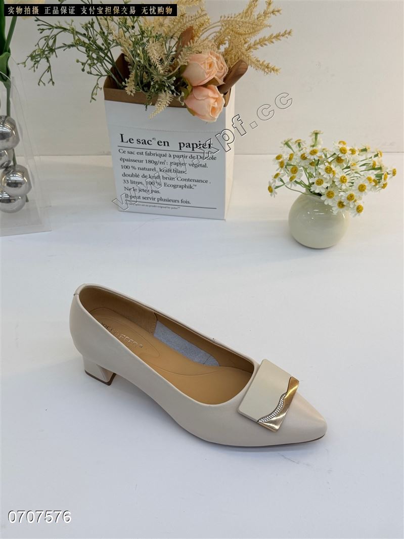 头层牛皮单鞋121061