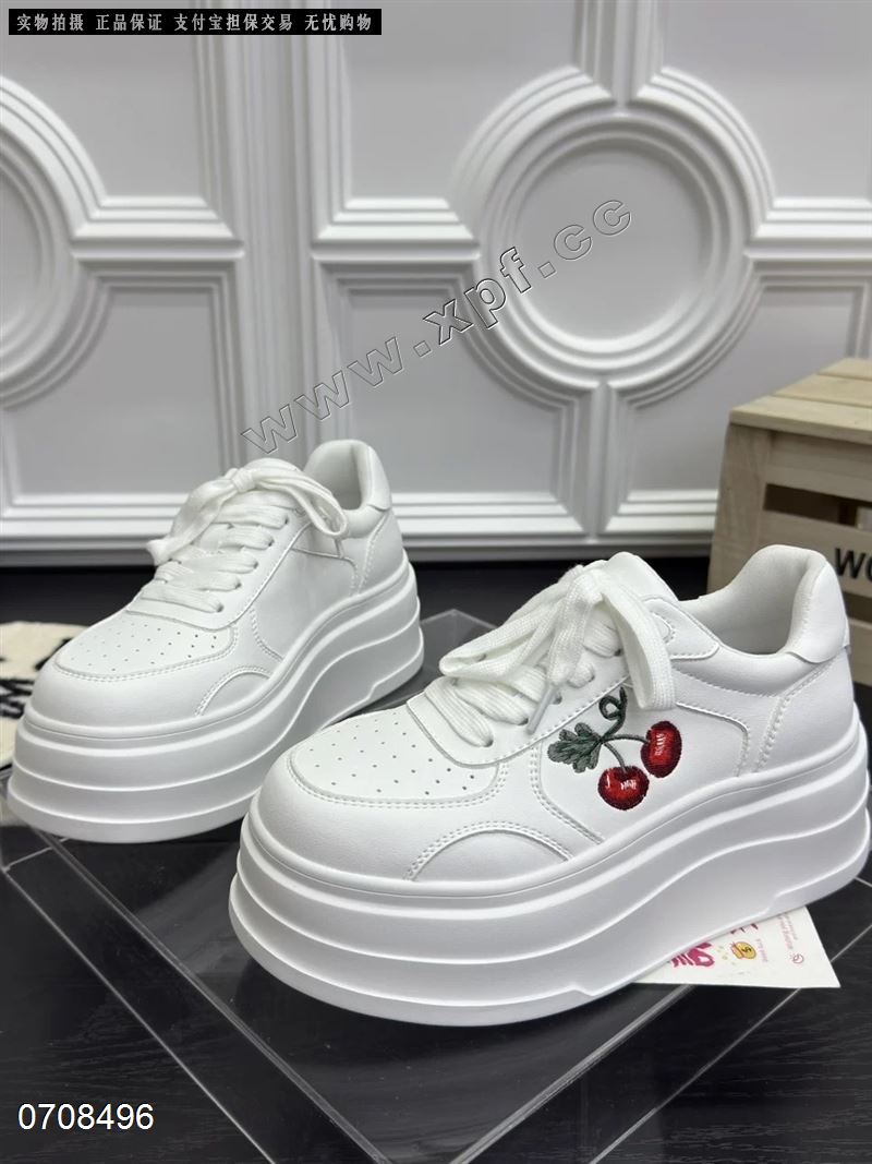 时尚休闲鞋厚底小白鞋