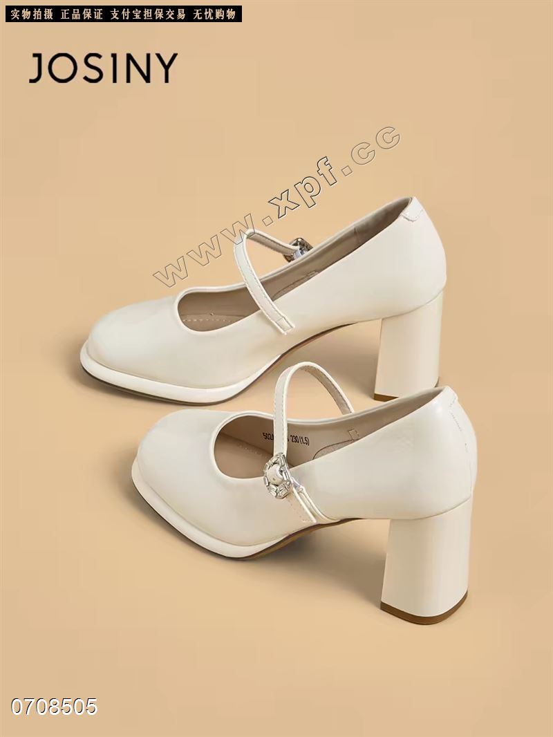 时尚单鞋  黑6789，米6778