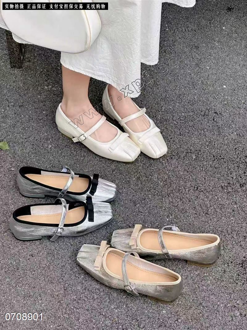 新款复古玛丽珍浅口小单鞋206-1