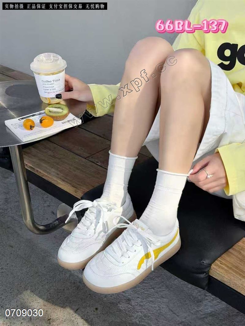 时尚休闲鞋小白鞋