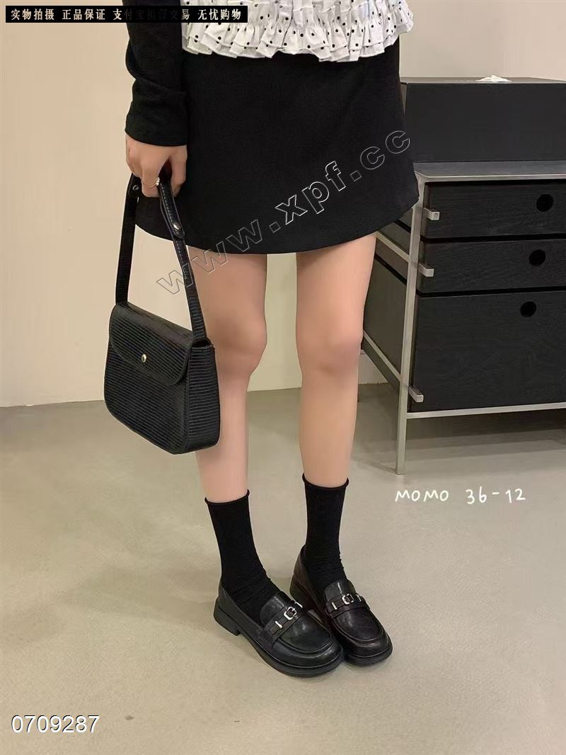 时尚单鞋乐福鞋