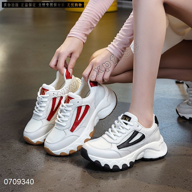 新款头层牛皮厚底双网休闲鞋9779