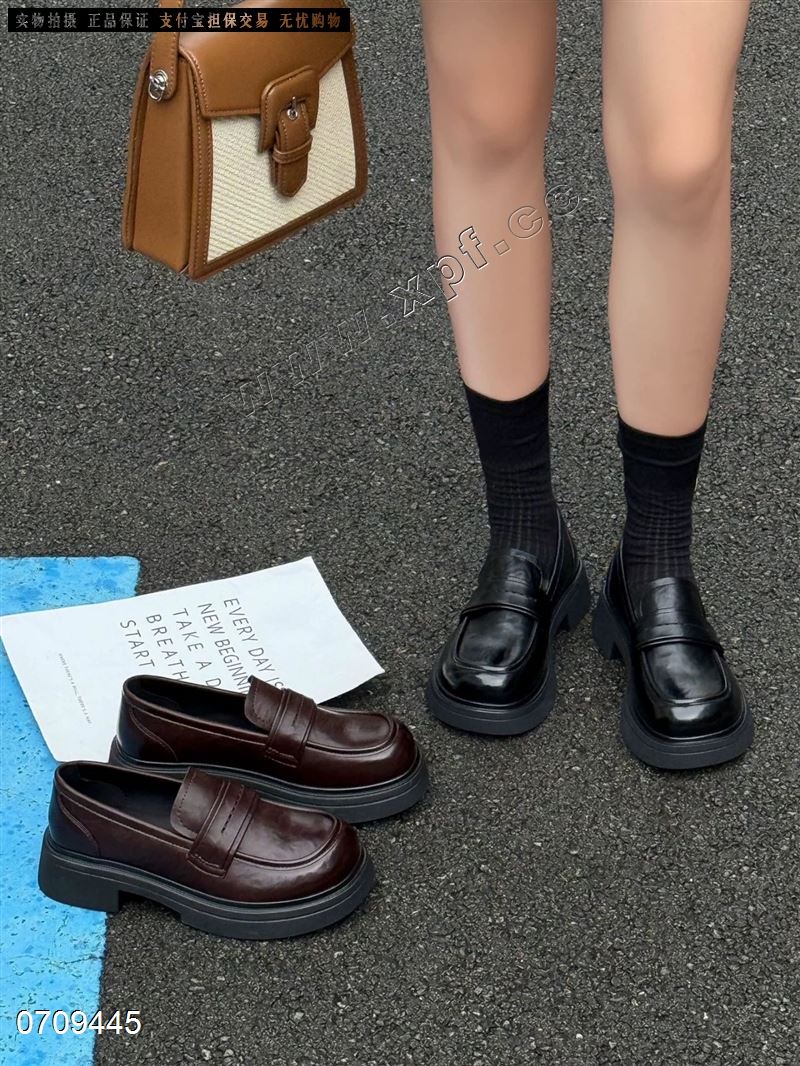 时尚休闲鞋乐福鞋0706