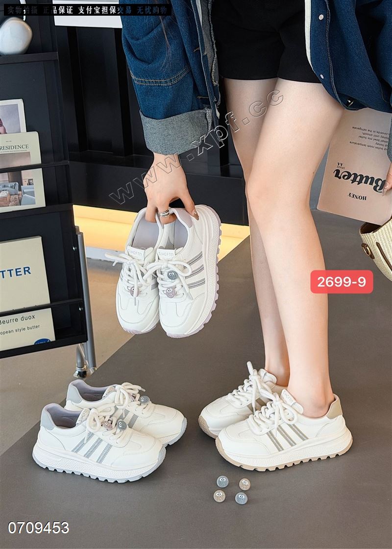 时尚休闲鞋小白鞋2699-9
