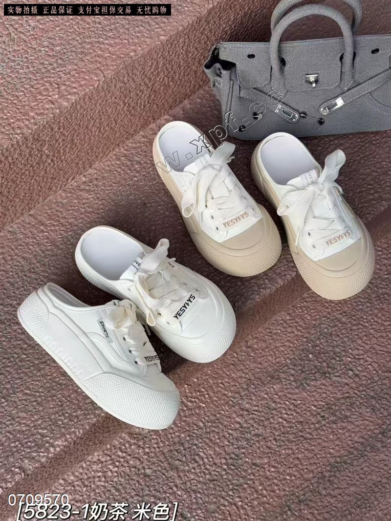 时尚休闲鞋57110