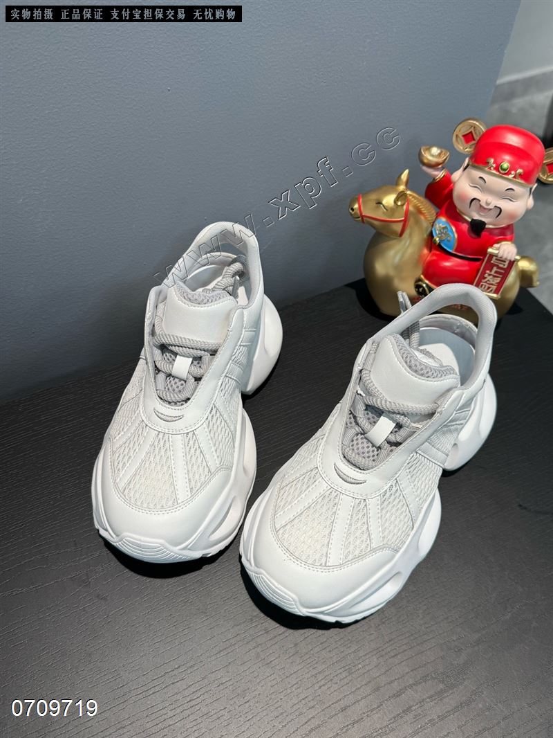 钎孜10005  白灰5890