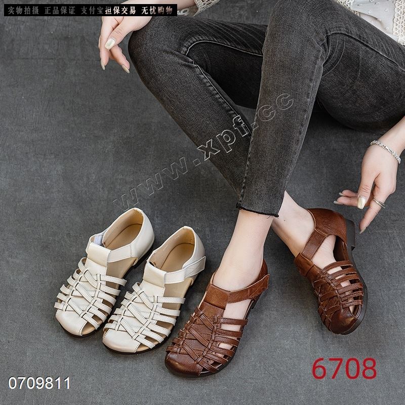 新款头层牛皮包头女凉鞋