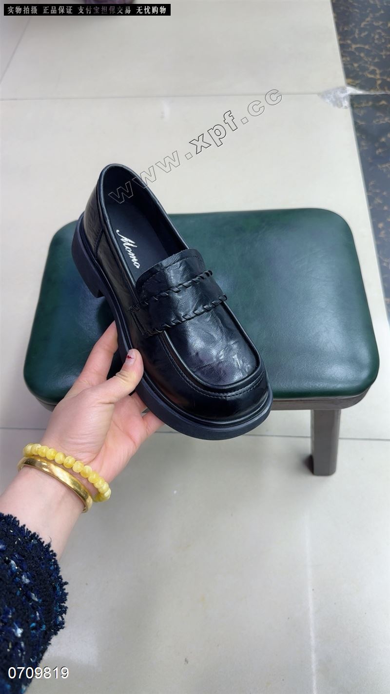 时尚单鞋乐福鞋