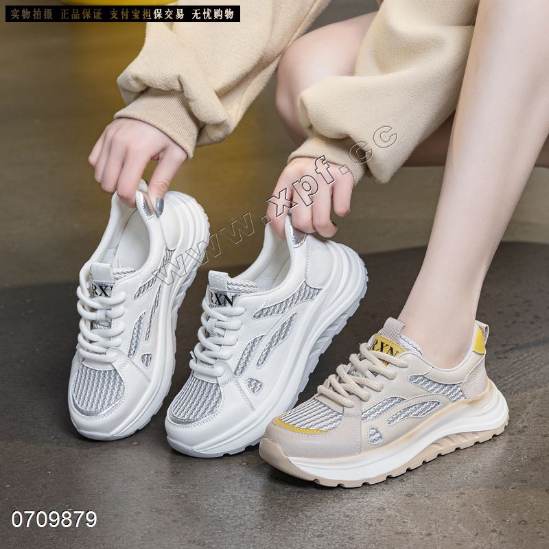 新款头层牛皮休闲鞋9761