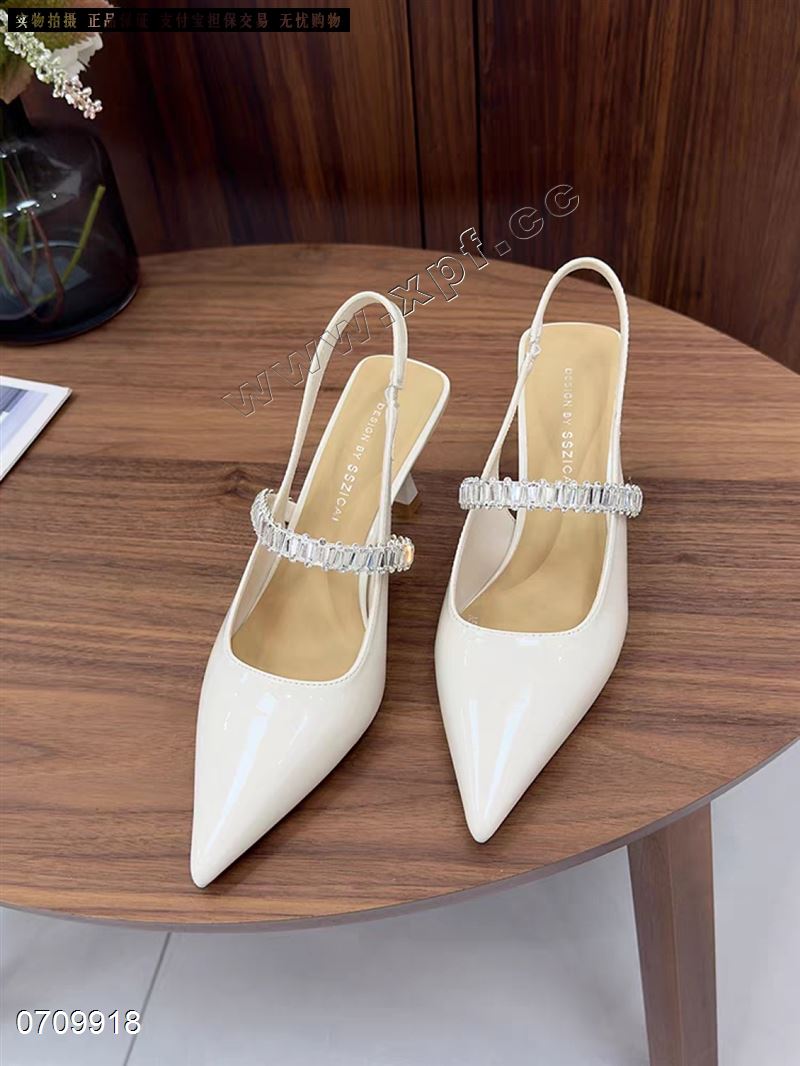 后空包头凉鞋758-5