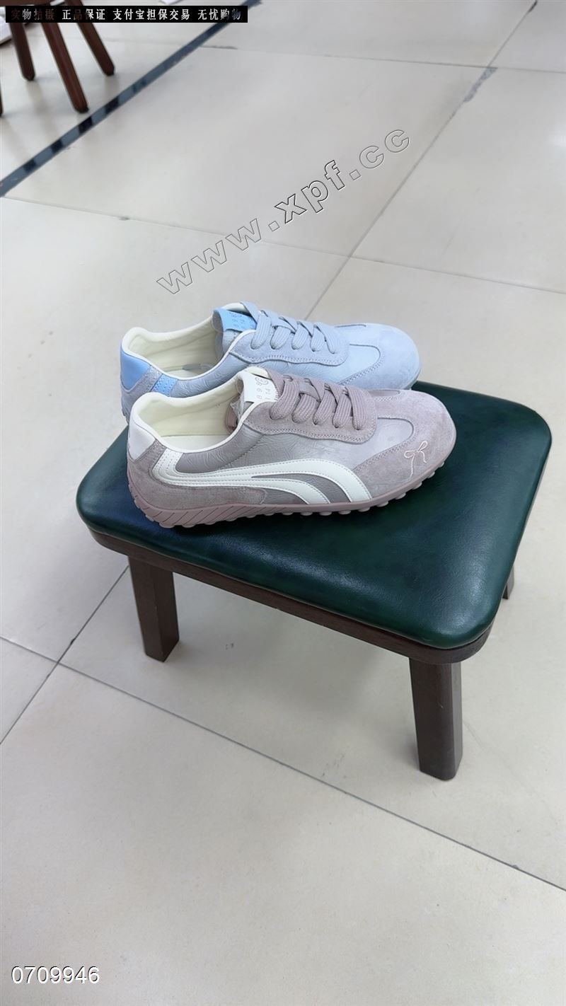 时尚休闲鞋