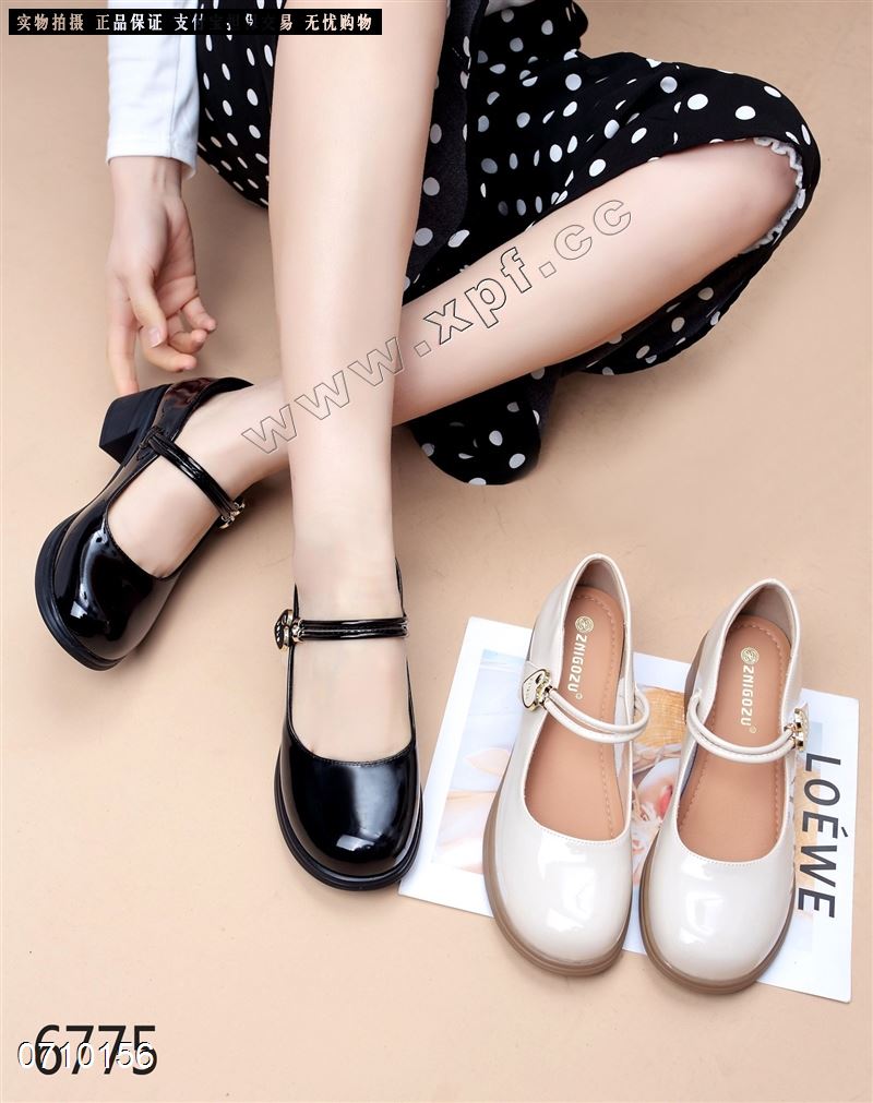 新款玛利珍单鞋6775