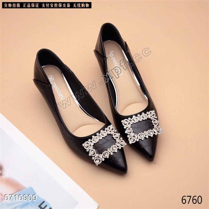 新款单鞋6760