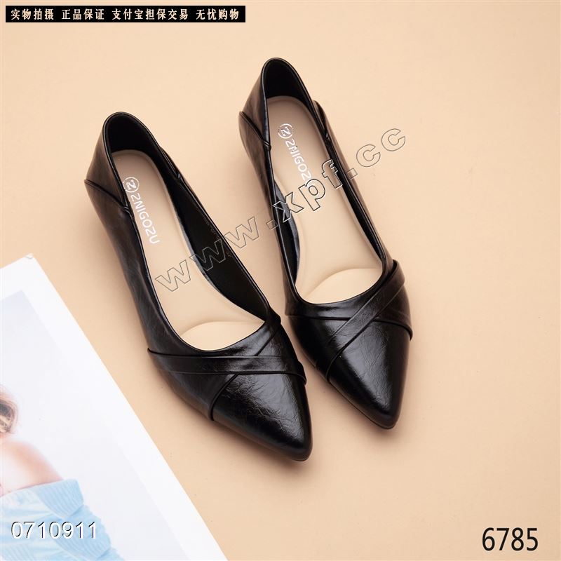 新款小单鞋6785