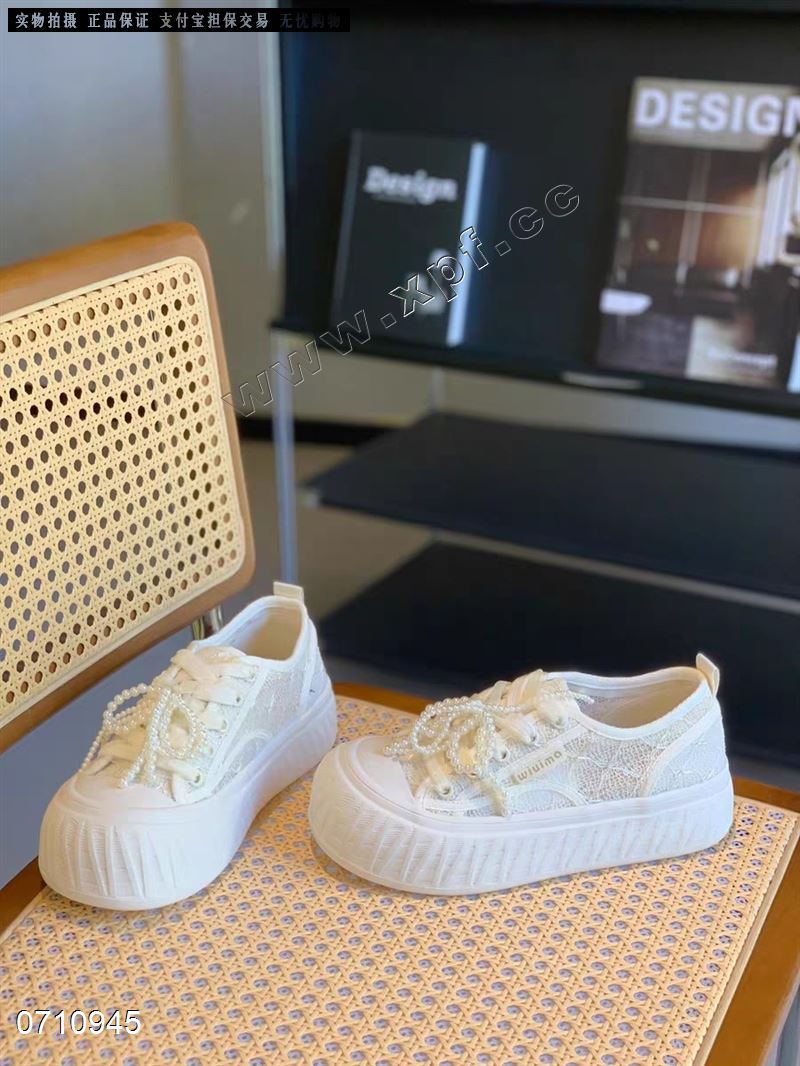 时尚休闲鞋523355