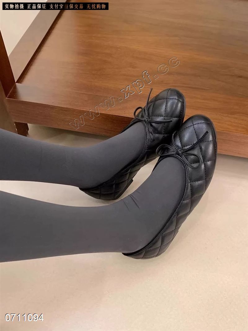 𝐁𝐀&𝐄𝐀 她她秀561-9827