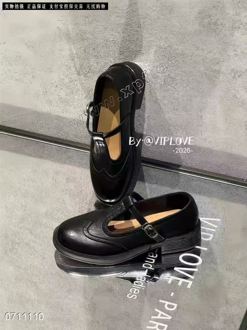 时尚单鞋乐福鞋