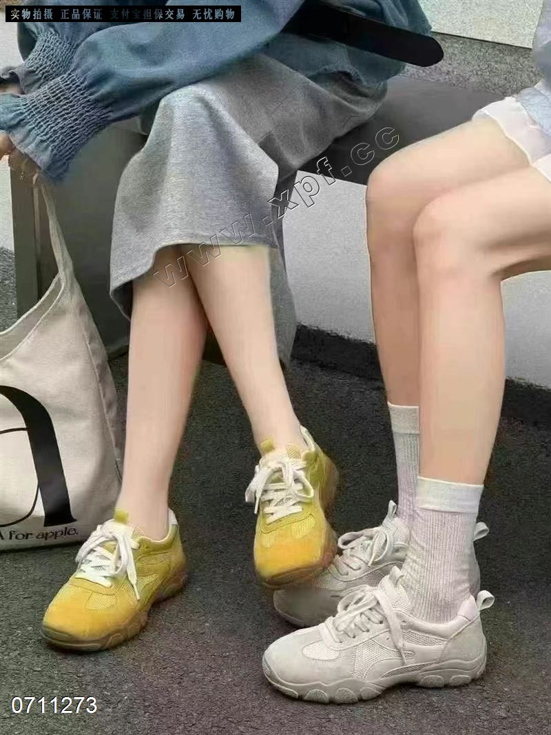 透气网德训鞋休闲鞋