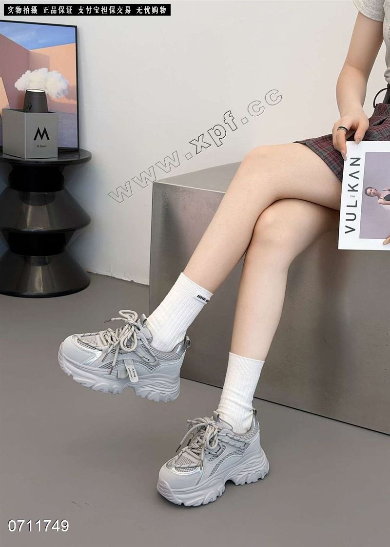 时尚休闲鞋19223