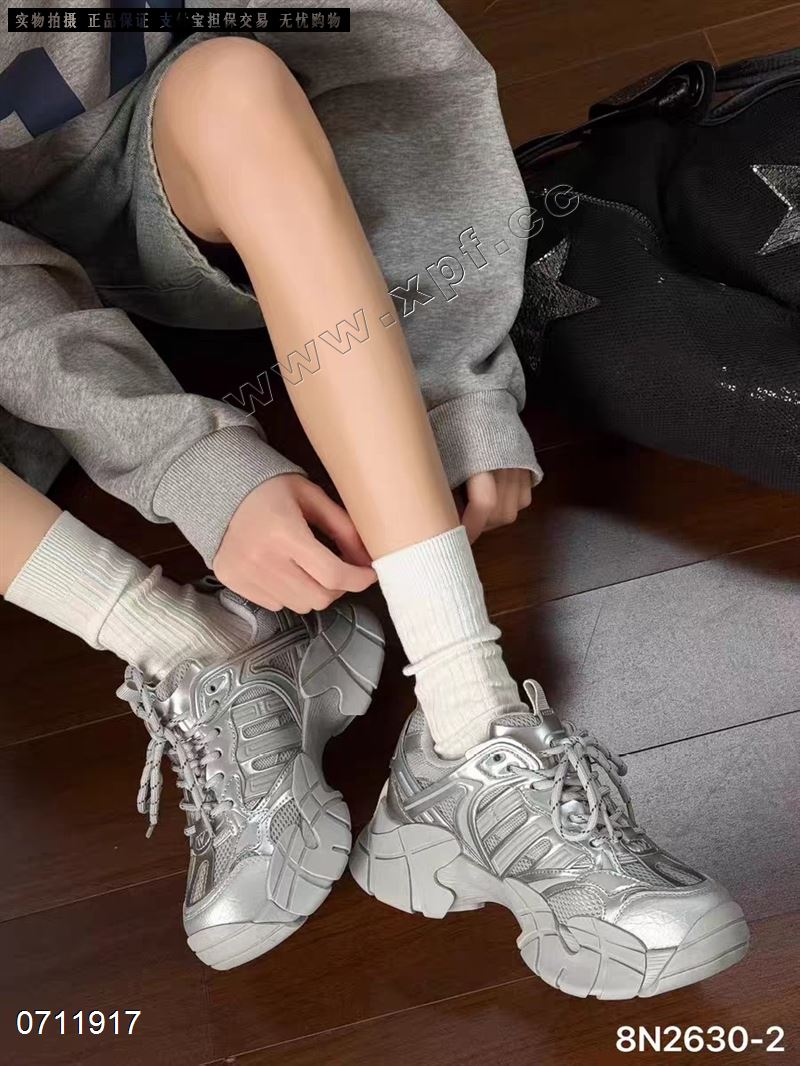 时尚休闲鞋8315-16