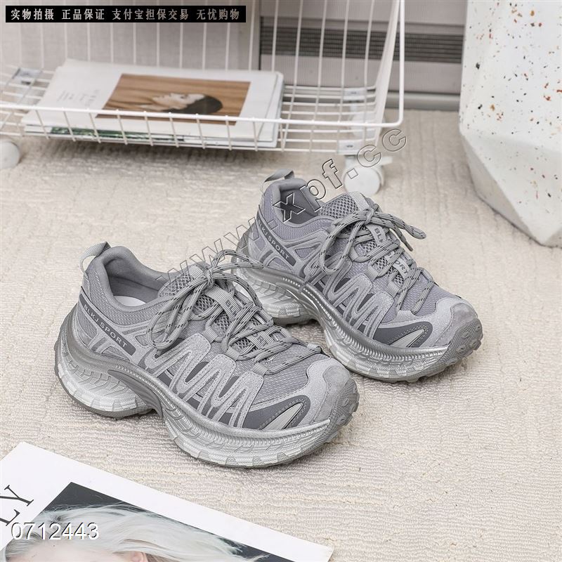 时尚休闲鞋6C05-370005