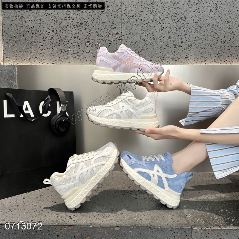 新款厚底透网休闲鞋阿甘休闲小白鞋2637-1