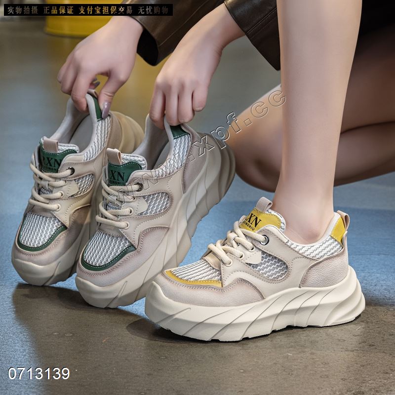 新款头层牛皮厚底休闲鞋9758