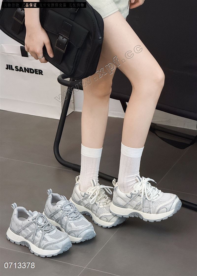 新款皮加网吸模底老爹鞋9813