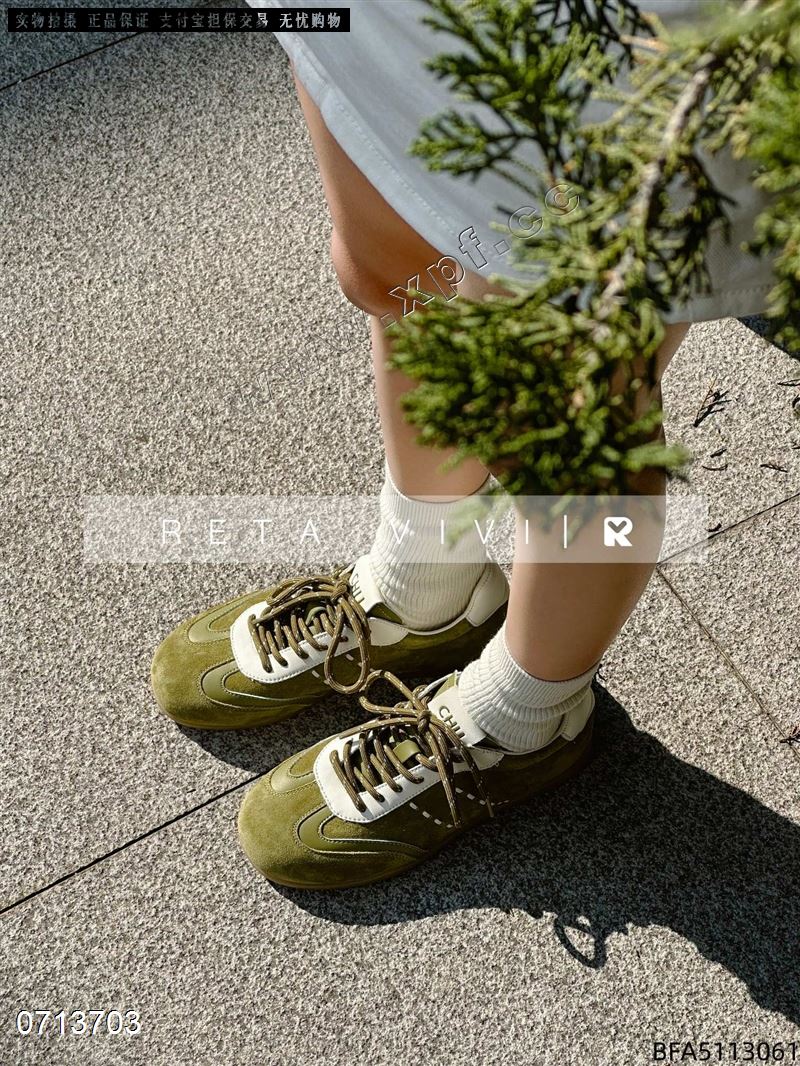 𝐑𝐄𝐓𝐀 𝐕𝐈𝐕𝐈  5113061