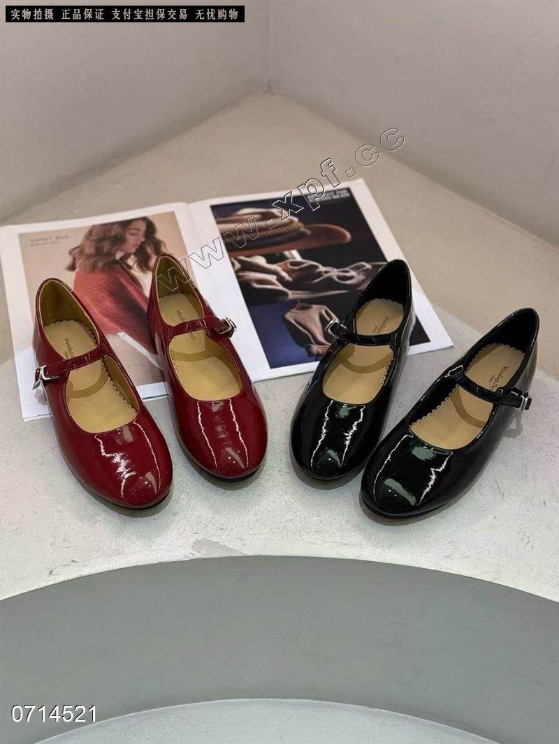 时尚马丽珍单鞋