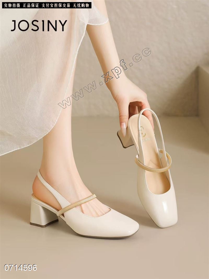 后空包头女凉鞋