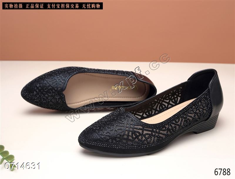 新款软底软面浅口小单鞋6788