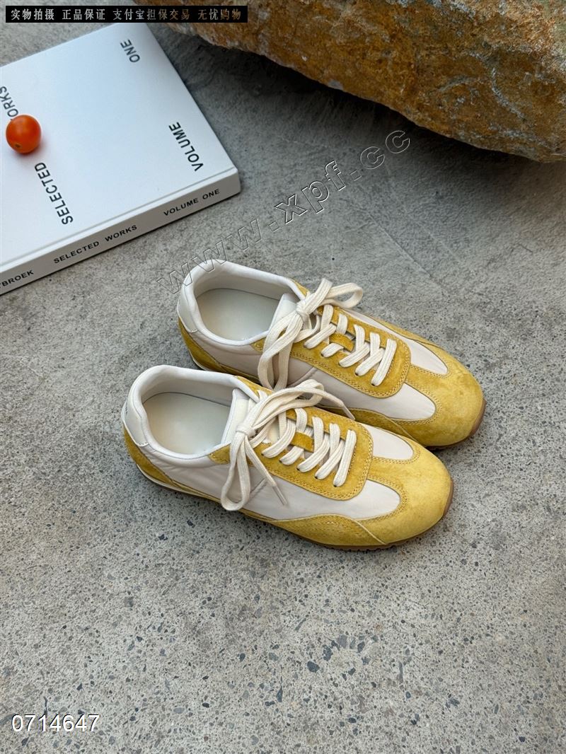 时尚休闲鞋5905-1