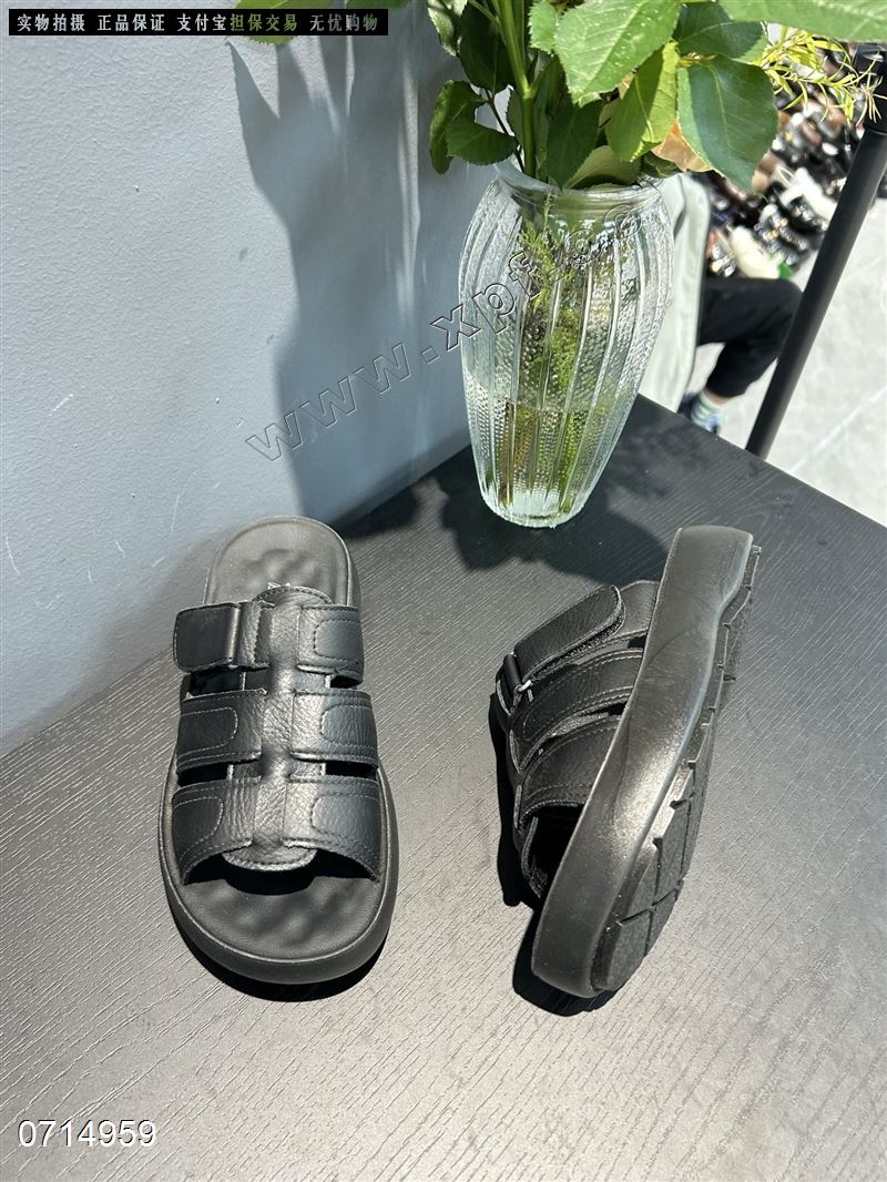 百莉萱53968    36-40一套