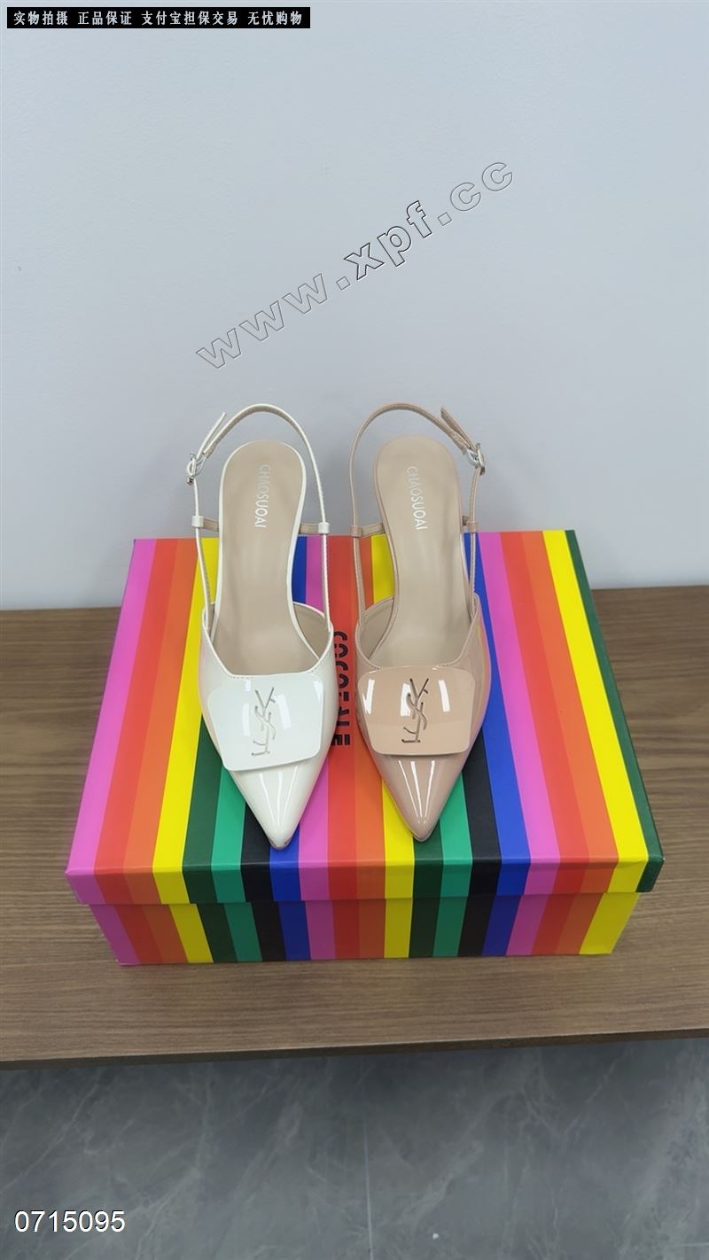 包头后空女凉鞋