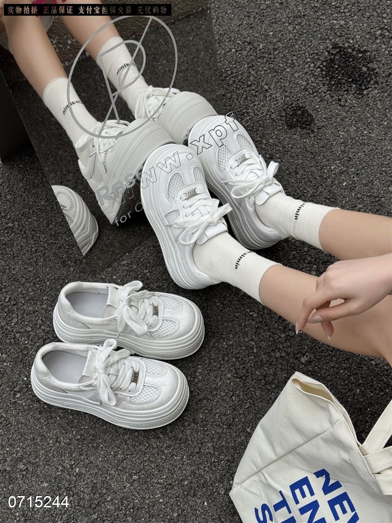 新款厚底休闲鞋百搭经典款松糕厚底小白鞋 2570-3