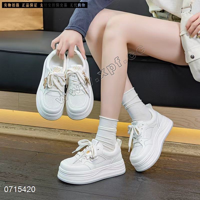 新款单网透气休闲鞋 SA5688