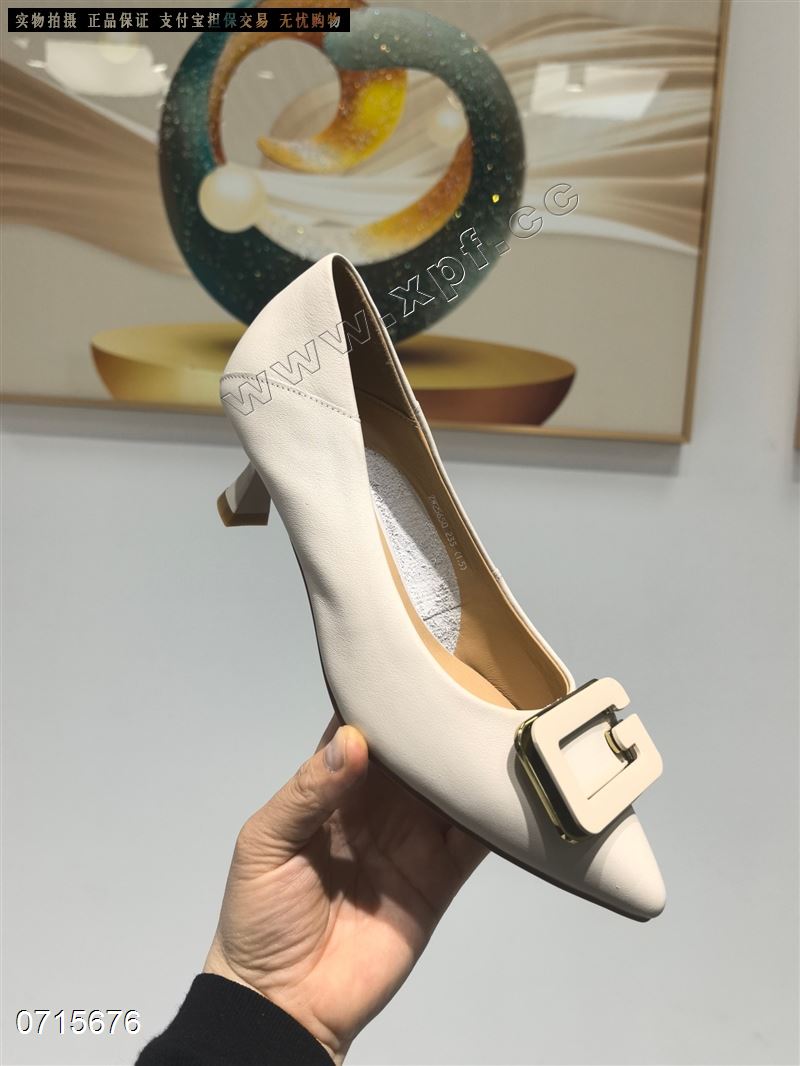 赛驼皇25650  头层牛皮，米色4445555567778