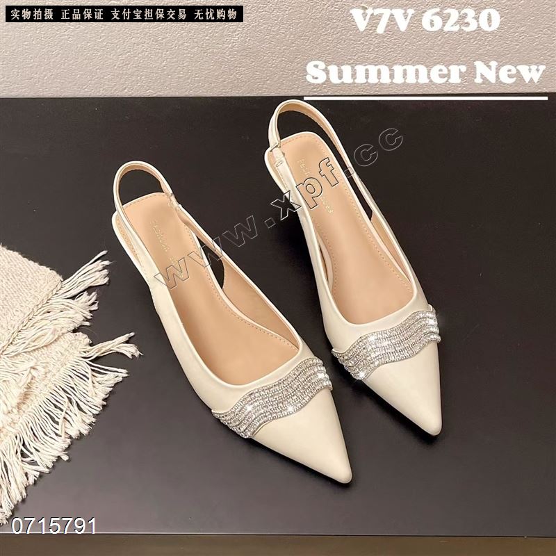 包头后空女凉鞋6230