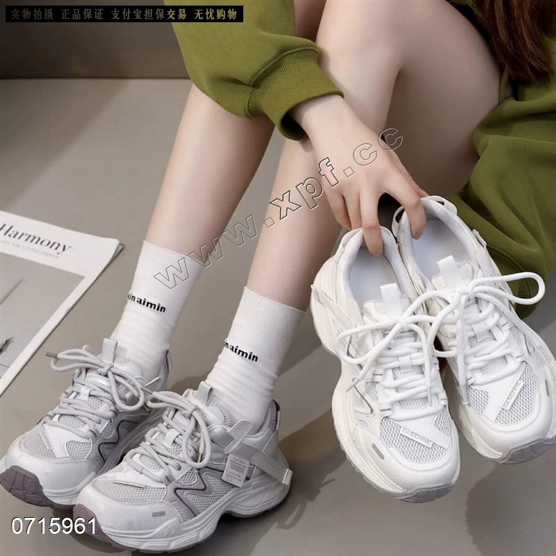 新款厚底女休闲鞋12175