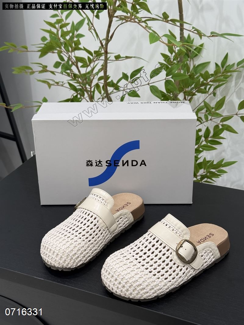 时尚拖鞋077