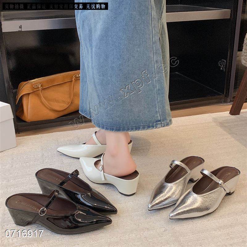 新款时装尖头半拖27055-11