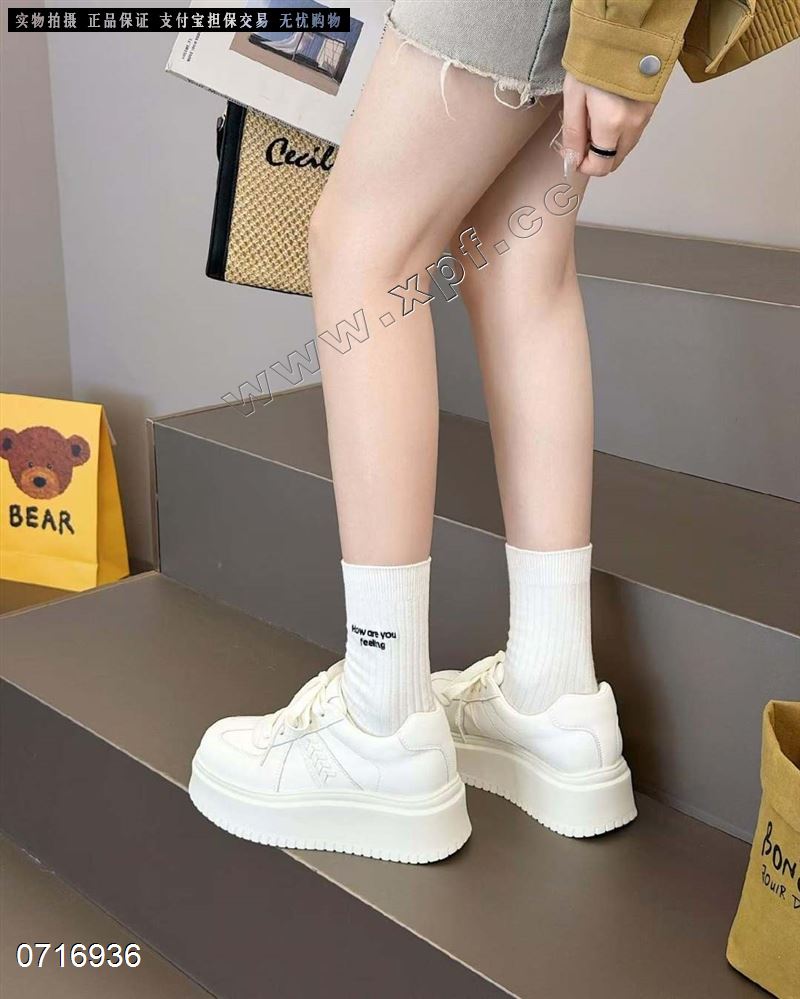 厚底休闲鞋823030