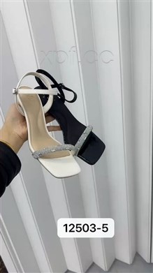 时尚凉鞋2503-5