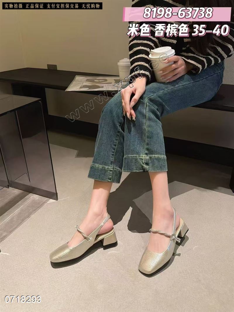 包头后空女凉鞋