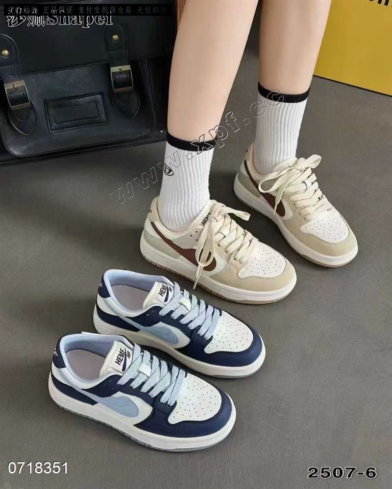 时尚休闲鞋2507-6