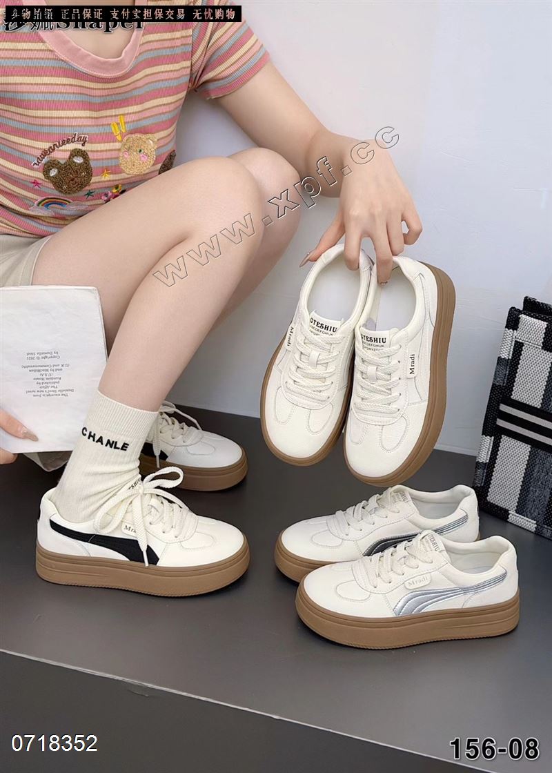 时尚休闲鞋156-08